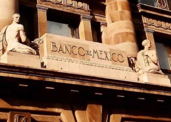 Banxico ‘se relaja’ y realiza un recorte de 50 puntos base en su tasa de interés