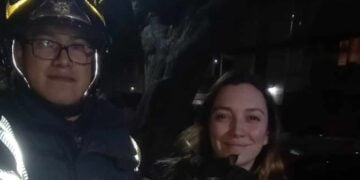 Bomberos rescatan a gatito de la querida actriz Regina Blandón