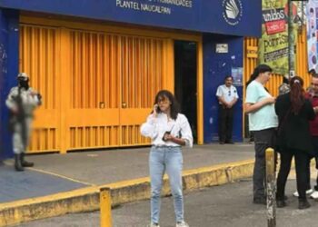 CCH Naucalpan suspende clases tras detonaciones de petardos