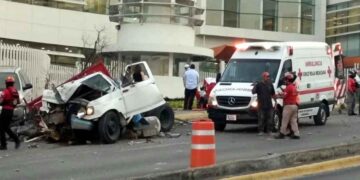 Camión causa muerte Monterrey