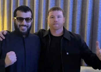 Canelo Álvarez contrato con Riyadh