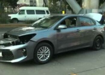 Choque entre 2 vehículos deja 5 lesionados en la CDMX