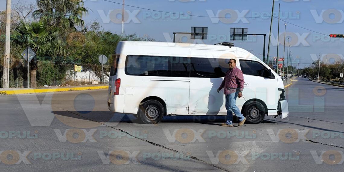 Choque entre camioneta de custodios y motociclista deja un herido en Ciudad Victoria, Tamaulipas