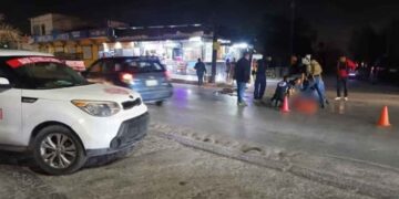 Ciclista circula en sentido contrario y provoca accidente en Matamoros, Tamaulipas