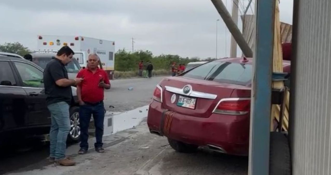 Conductor ebrio provoca accidente en Matamoros y causa daños