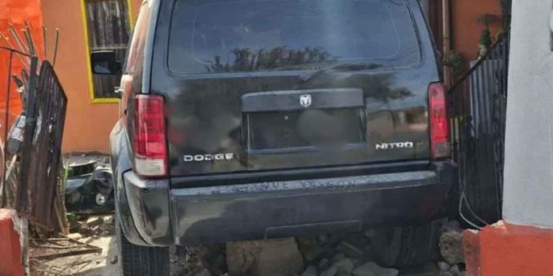 Conductora choca Nuevo Laredo