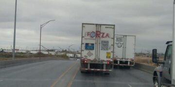 Cruces fronterizos en Nuevo Laredo