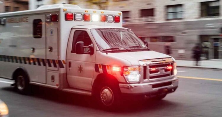 Cuatro muertos y un herido tras ataque armado a ambulancia en Acapulco