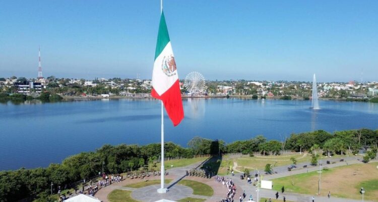 Día de la Bandera en Tampico