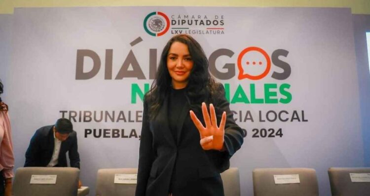 Gabriela Jiménez "Que siga la democracia"