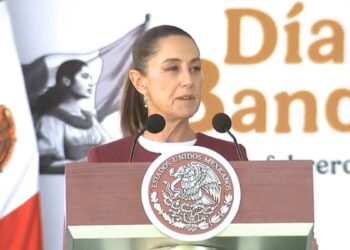 EN VIVO: Claudia Sheinbaum encabeza la ceremonia del Día de la Bandera