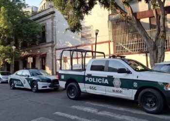 dos personas EU CDMX Airbnb