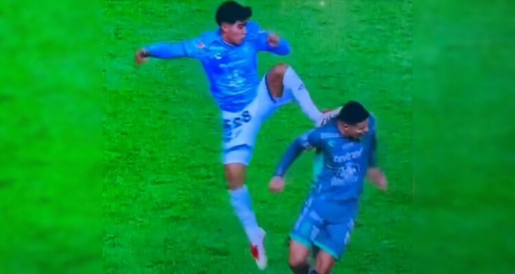 Expulsión Elías Montiel
