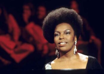 ¡Muere la cantante Roberta Flack!