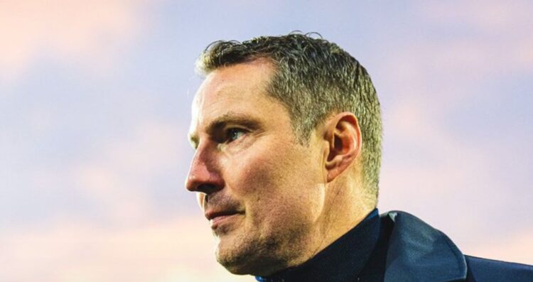 Feyenoord anuncia el despido de su entrenador Brian Priske