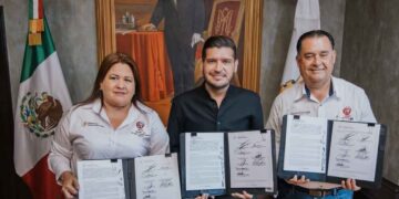 Firman convenio CECATI 105 y 177 con el Ayuntamiento de Matamoros