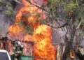Fuego contenedores basura Monterrey