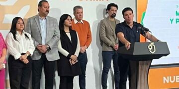 Gobierno de Nuevo León entregará 350 mil tarjetas con 10 viajes gratis para el transporte público