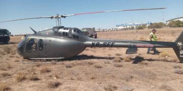 Helicóptero se desploma cerca de la Fuerza Aérea en Hermosillo, Sonora