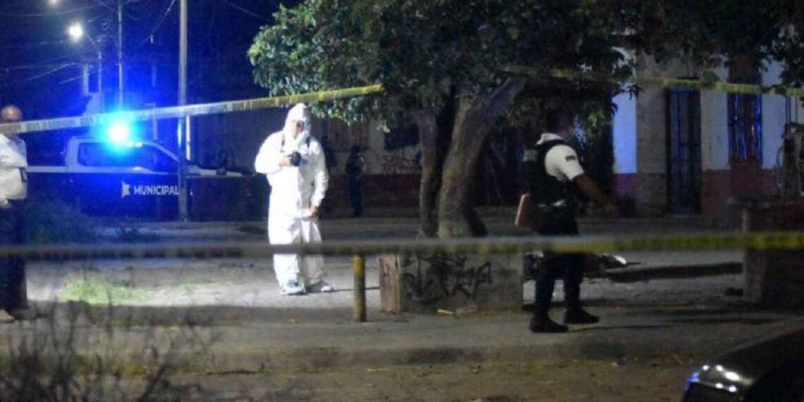 Hombre en situación de calle mata a golpes a un adulto mayor en CDMX