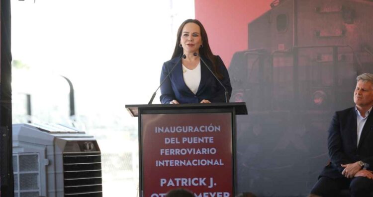 Inauguran gobernador Américo Villarreal y alcaldesa Carmen Lilia Segundo Puente Ferroviario Internacional en Nuevo Laredo