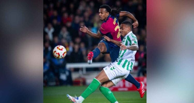 Isaac Tutumlu demanda Barcelona