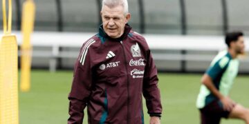 Javier Aguirre se reunirá con Hirving Lozano en San Diego; el Chucky quiere volver al Tri