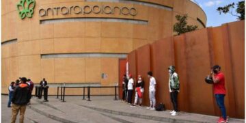 Joven denuncia violación en estacionamiento de plaza Antara en Polanco