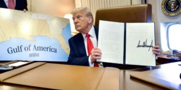 Trump Golfo de América