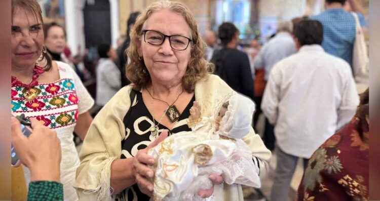 Mantiene viva tradición de fe al Niño Dios en Tampico