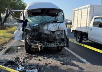 Masculino fallece al chocar en la Autopista México-Querétaro