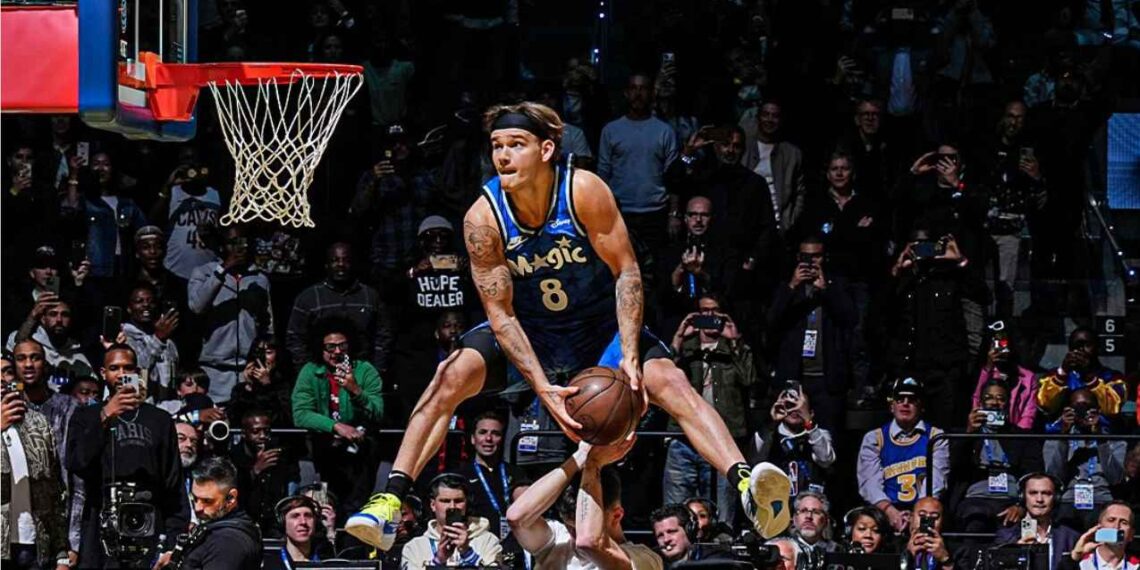 McClung hace historia al ganar su tercer concurso de clavadas consecutivo