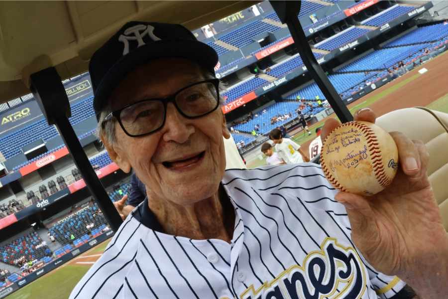 beisbolista Clipper Montemayor