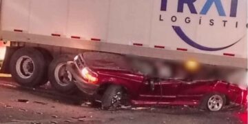 Trágico accidente vial en García deja un muerto y un herido