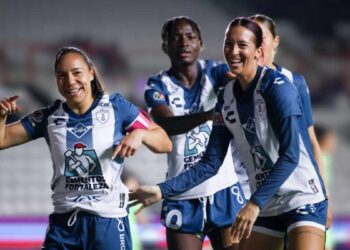 Pachuca femenil lidera invicto el Clausura 2025 con Charlyn Corral como figura