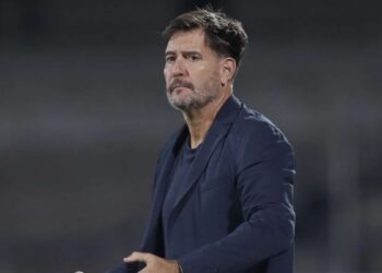 Pumas despide a Gustavo Lema