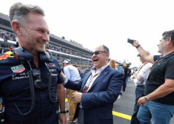 Red Bull confía en la evolución del RB21 tras los desafíos con el RB20