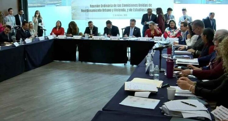 Comisiones del Senado aprueban la Reforma al Infonavit; se discutirá mañana en el Pleno