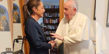 “Representa mucho para la humanidad”: Claudia Sheinbaum envía mensaje de apoyo al Papa Francisco