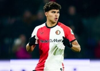 Stephano Carrillo debut con el Feyenoord