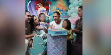 Tania celebra cumpleaños hija