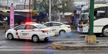 Transporte urbano arrolla y mata a un adulto mayor en Guadalupe, Nuevo León