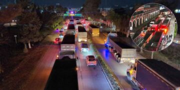 VIDEOS: Grupo de transportistas bloquean la circulación en la autopista México-Pachuca