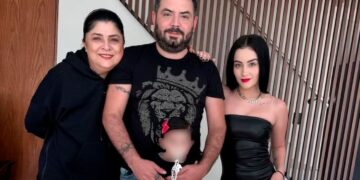 Victoria Ruffo celebra siete meses de su nieta Tessa con la familia
