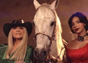 Yuri revela el incómodo momento con Ángela Aguilar