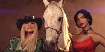 Yuri revela el incómodo momento con Ángela Aguilar