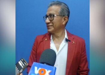 educación a jóvenes repatriados en Nuevo Laredo