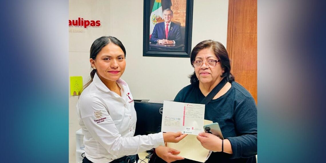 entrega de placas a tamaulipecos en nuevo león