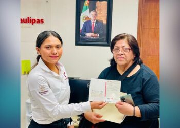 entrega de placas a tamaulipecos en nuevo león