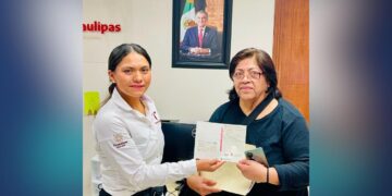 entrega de placas a tamaulipecos en nuevo león